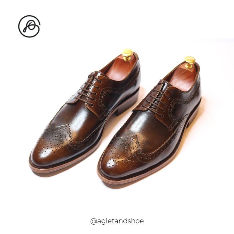Brown brogue